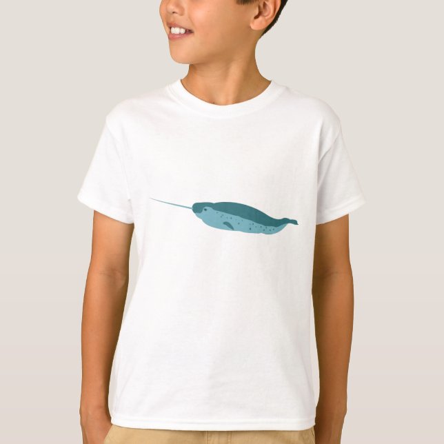 Camiseta Narwhal en el océano azul (Anverso)