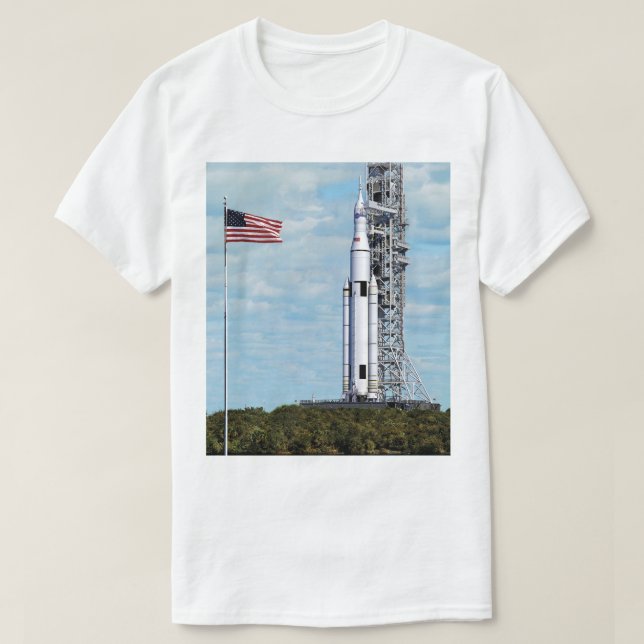 Camiseta NASA SLS Sistema de lanzamiento espacial Cohete pl (Diseño del anverso)