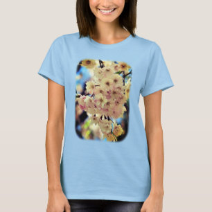 Camiseta Naturaleza de las flores de primavera rosada pálid