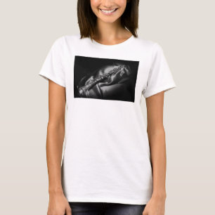 Camiseta Naturaleza muerta de clarinete antiguo, B&W