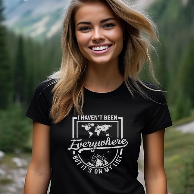 Camiseta Nature Lovers-Hiking Adventure T-Shirt (Subido por el creador)