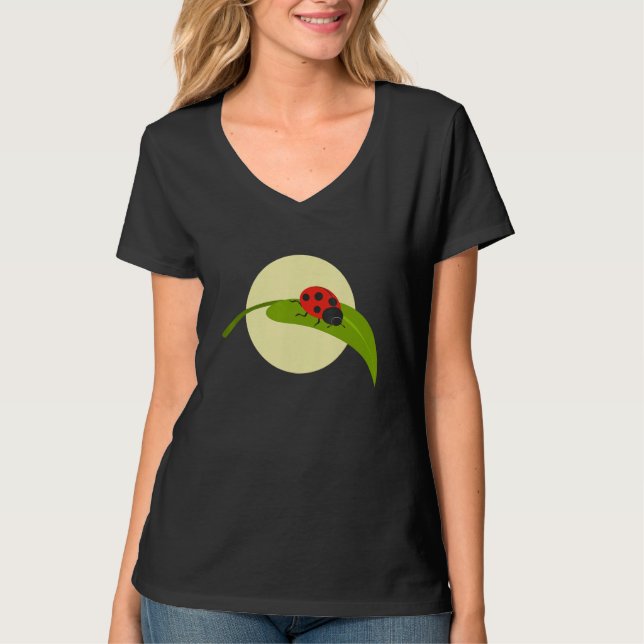 Camiseta Nature Wildlife Flowers Gardening Ladybugs (Anverso)
