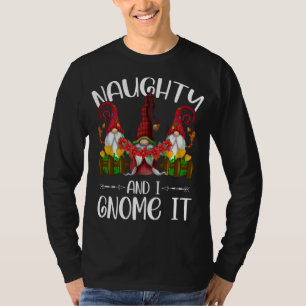 Camiseta Naughty y yo generamos Navidades de TI se conviert