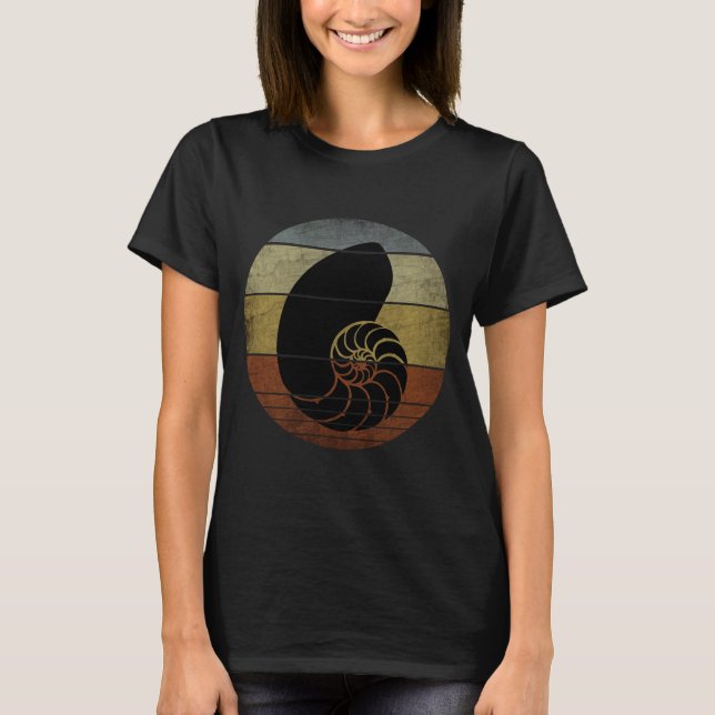 CAMISETA NAUTILUS RÚSTICO DE ÉPOCA (Anverso)