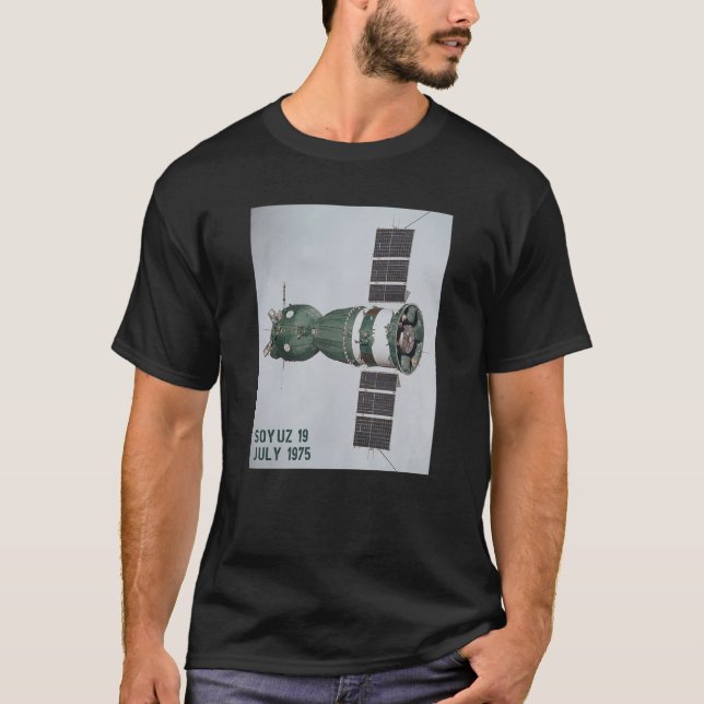 Camiseta Nave espacial Soyuz Cohete Orbitador Espacio CCCP (Anverso)