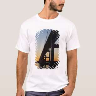 Camiseta Navegando y saliendo de Newport Rhode Island