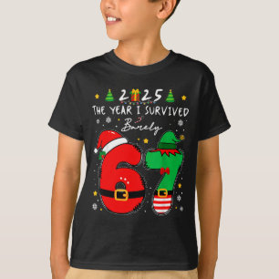 Camiseta Navidad 2025 El Año Que A duras Penas Sobreviví Se