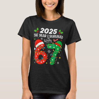 Camiseta Navidad 2025 El Año Que Apenas Sobreviví Seis Siet