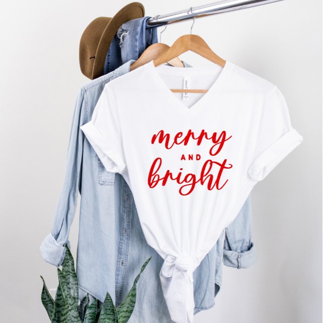 Camiseta Navidad Moderna y Alegre Letra Roja (Subido por el creador)