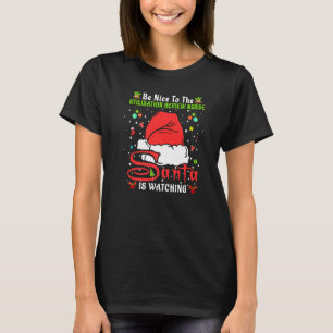 Camiseta Navidad Sé Amable Con La Enfermera De Revisión De