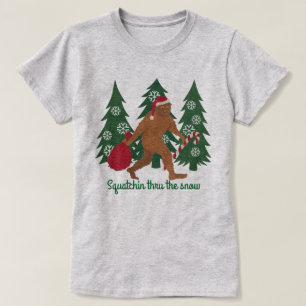 Camiseta Navidad Squatchin de Santa Squatch a través de la