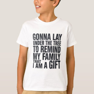 Camiseta Navidad Va a Estar Debajo del Árbol de Navidad Fam