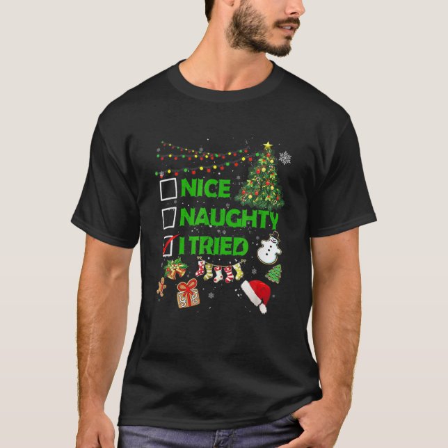Camiseta Navidades Bonita traviesa yo probé la luz del árbo (Anverso)