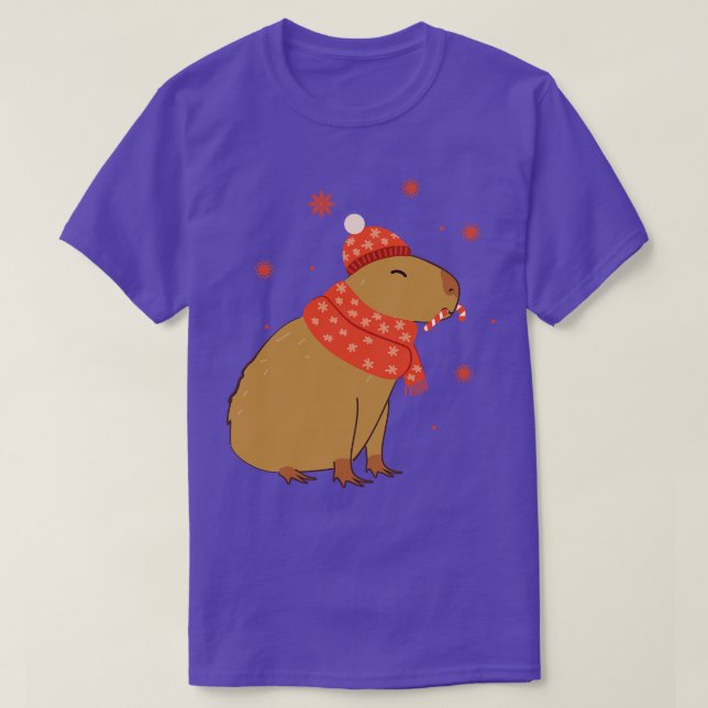 Camiseta Navidades capibara con bufanda roja y gorra (Diseño del anverso)