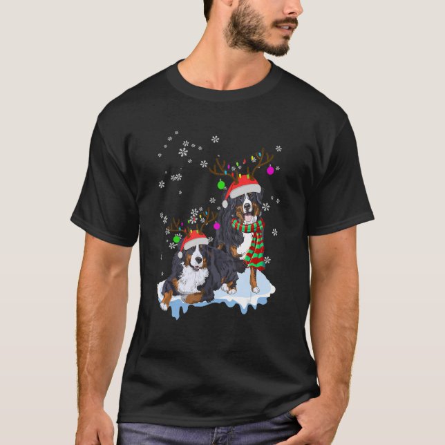 Camiseta Navidades Cute Bernese Mountain Santa Hats Reindee (Anverso)