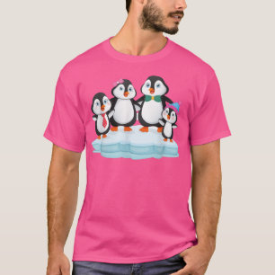 Camiseta navidades de cumpleaños de la familia de los pingü