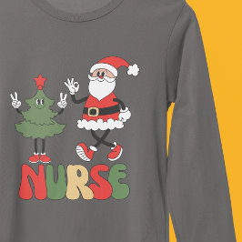 Camiseta Navidades de enfermería retro Santa Claus y árbol