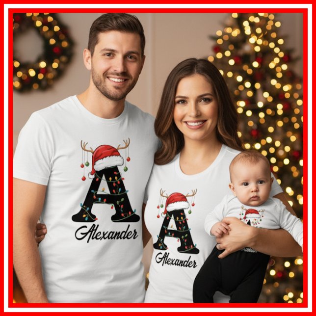 Camiseta Navidades de familia monogramados Antlers Santa Ha (Subido por el creador)