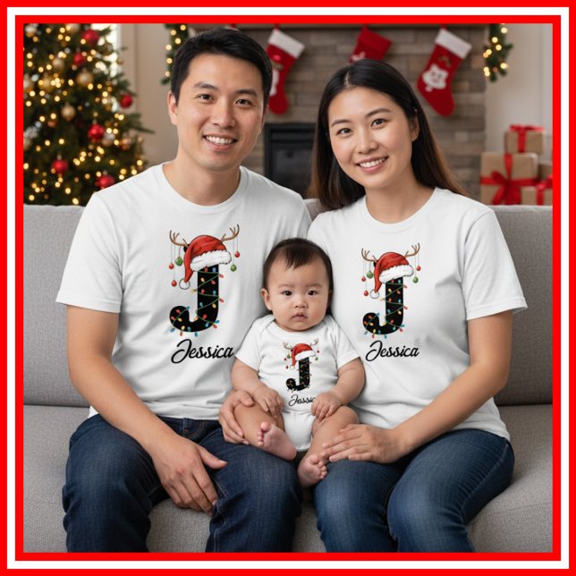 Camiseta Navidades de familia monogramados Antlers Santa Ha (Subido por el creador)