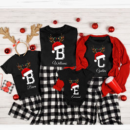Camiseta Navidades de familia monogramados que coinciden co