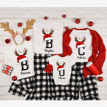 Camiseta Navidades de familia monogramados que coinciden co<br><div class="desc">Camisetas de Navidades de familia monogramados que coinciden con ropa</div>