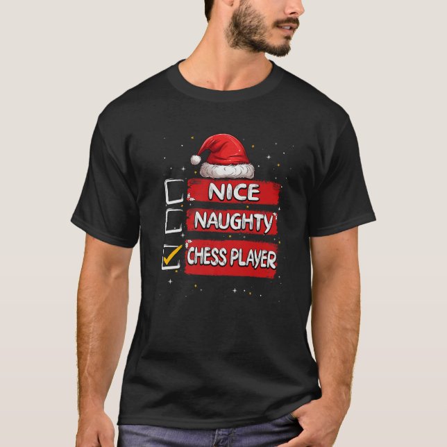 Camiseta Navidades de Nice Naughty Chess Player List Santa  (Anverso)
