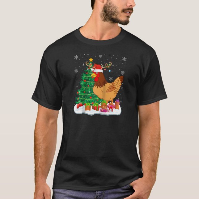 Camiseta Navidades de pollo iluminan a los renos Santa Hat  (Anverso)