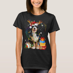 Camiseta Navidades de renos de Bernedoodle iluminan a perro