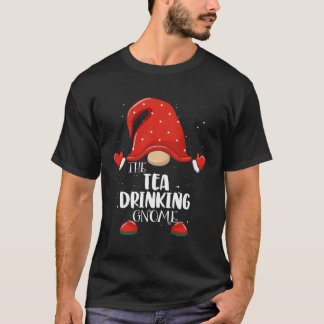 Camiseta Navidades del grupo familiar Gnome Mating Tea Drin