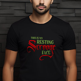 Camiseta Navidades divertidos descansando frente a Scrooge