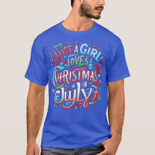 Camiseta Navidades en julio abrazan el espíritu festivo