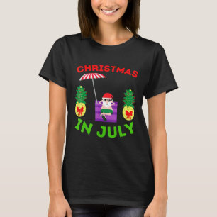 Camiseta Navidades En Julio Bailando Santa Fruit Pineapple