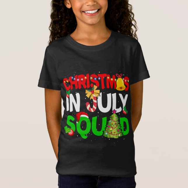 Camiseta Navidades En Julio Squad Divertidas Navidades De V (Anverso)