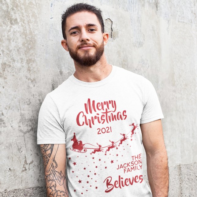 Camiseta Navidades Familia de vacaciones de renos de trineo (Subido por el creador)