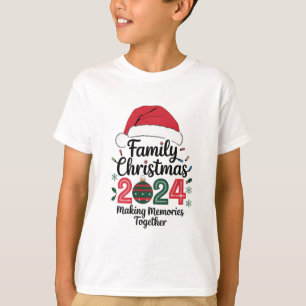 Camiseta Navidades familiares 2024 Reuniendo Recuerdos