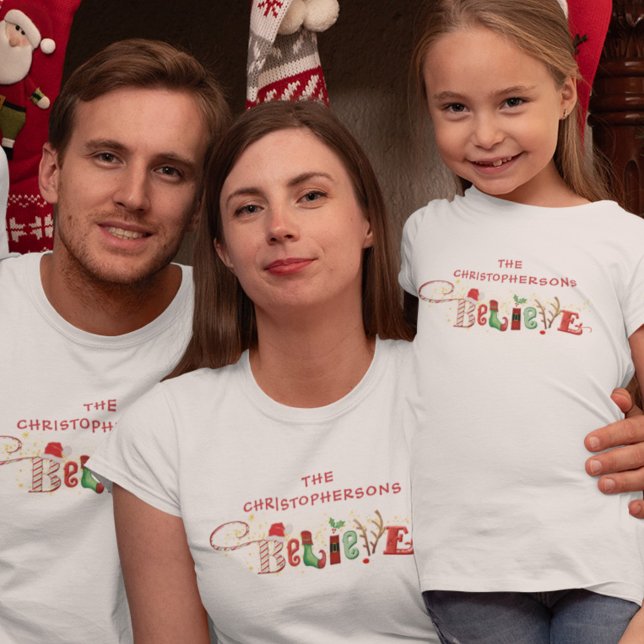 Camiseta Navidades festivos Nombre de familia espiritual (Subido por el creador)