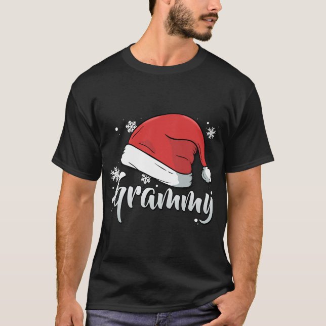 Camiseta Navidades Grammy Santa Abuela Familia Matanza Paj (Anverso)