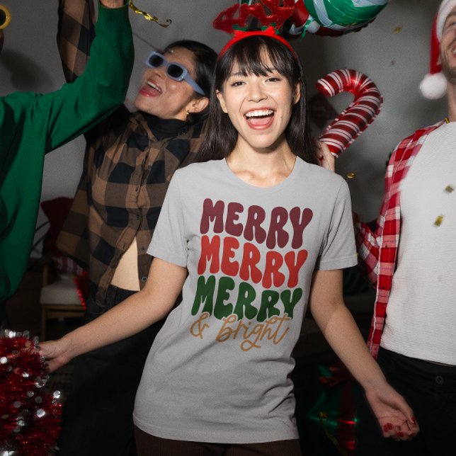 Camiseta Navidades Merry y Bright (Subido por el creador)
