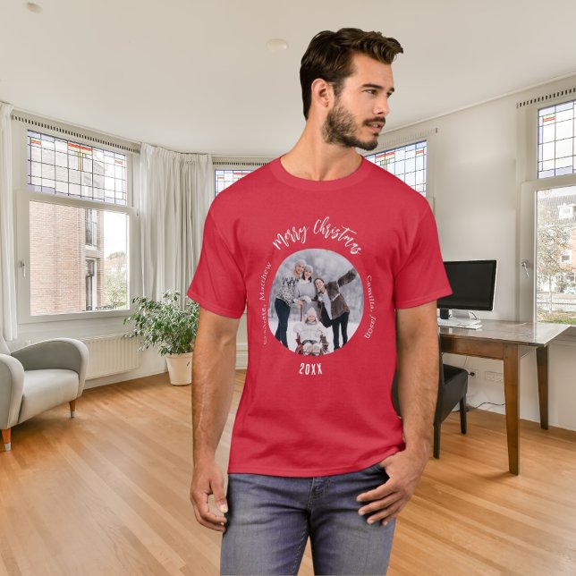 Camiseta Navidades nombres de fotos de familias blancas roj (Subido por el creador)