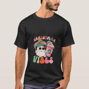Camiseta Navidades rosadas Vibes Santa Elf Gorra Café I