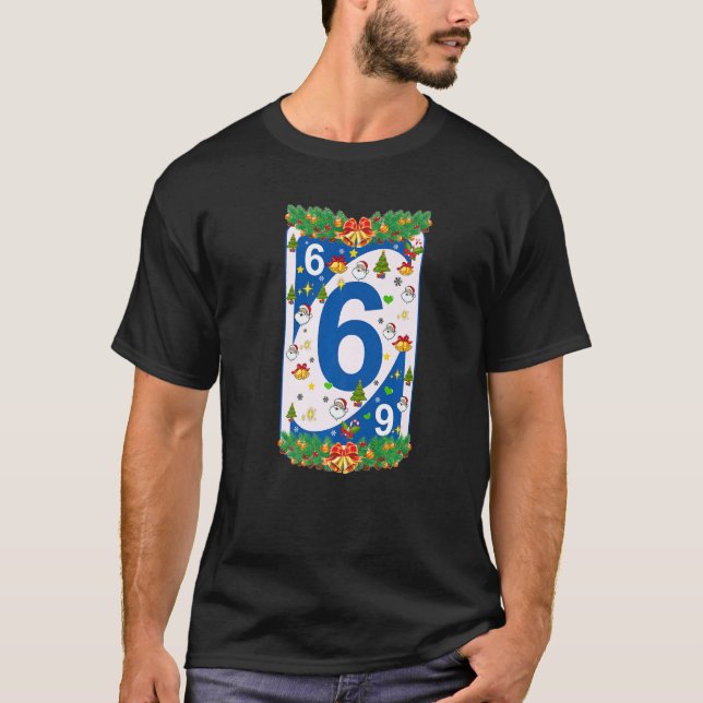 Camiseta Navidades Uno llama al árbol navideño Santa Wreath (Anverso)