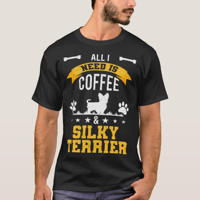 Camiseta Necesito café y perro horrible (Anverso)