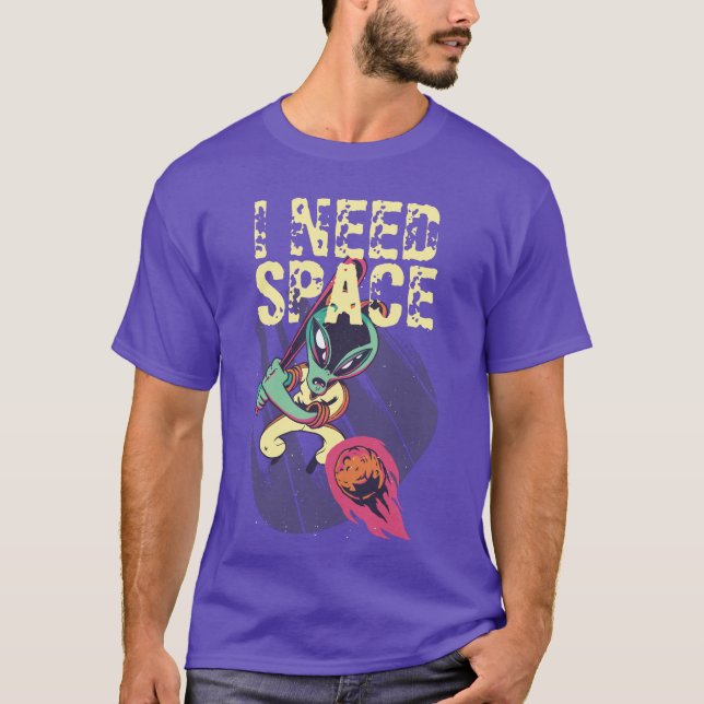 Camiseta Necesito la distancia social divertida de Alien In (Anverso)