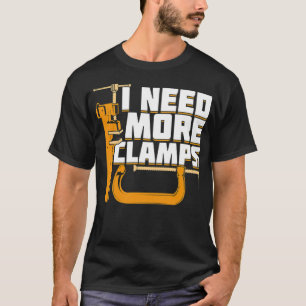 Camiseta Necesito más lámparas de madera para trabajar en l
