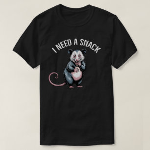 Camiseta Necesito un Snack Possum Gritando - Meme Divertido