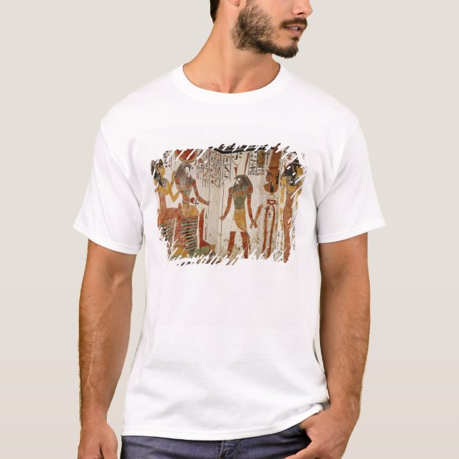Camiseta Nefertari se trae antes de dios (Anverso)