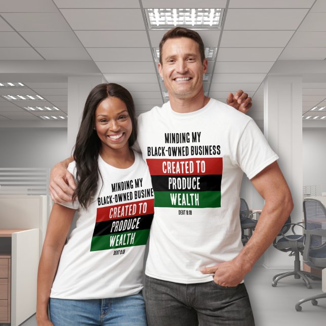 Camiseta NEGOCIO DE PROPIEDAD Negra CREADO PARA PRODUCIR RI (Stylish customizable Christian T-shirt for Black business owners. Shop the collection.)