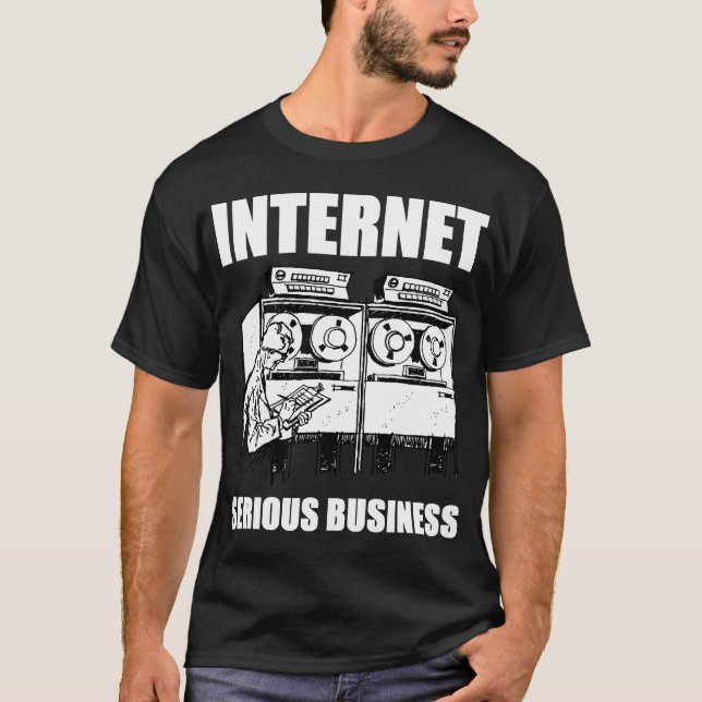 Camiseta Negocio serio de Internet (Anverso)