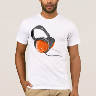 camiseta negra anaranjada de los auriculares de la