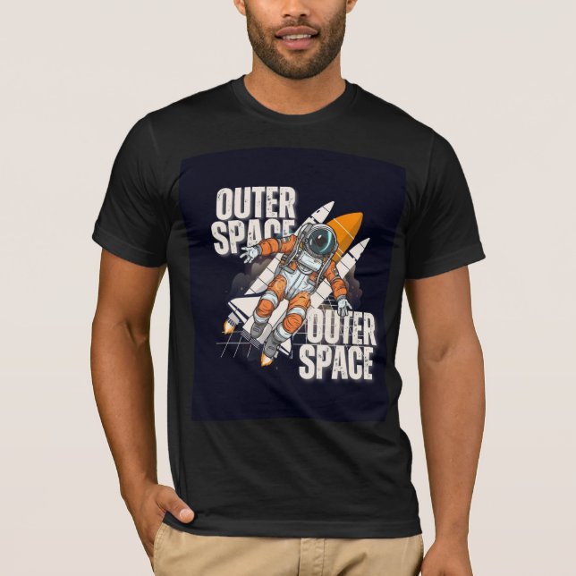 Camiseta negra con diseño espacial (Anverso)